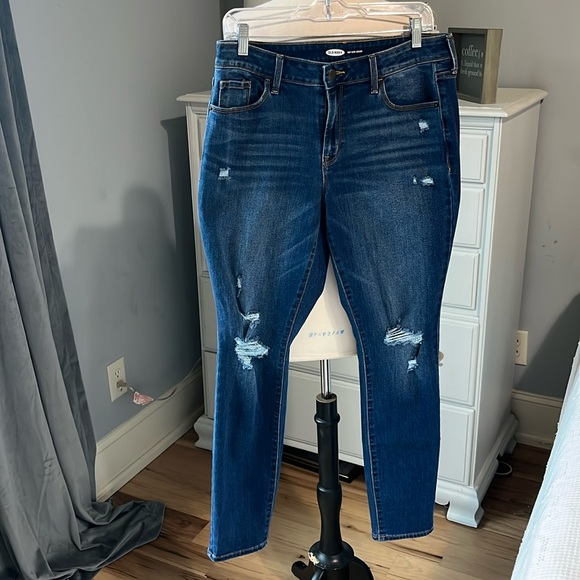 Old Navy Pop Icon Skinny Jeans Womens 12 Destroyed - Picture 2 of 6